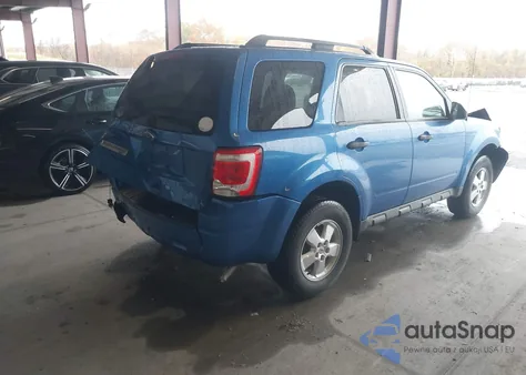 2011 Ford Escape Xlt z USA, uszkodzony, nr VIN 1FMCU0D72BKB57072